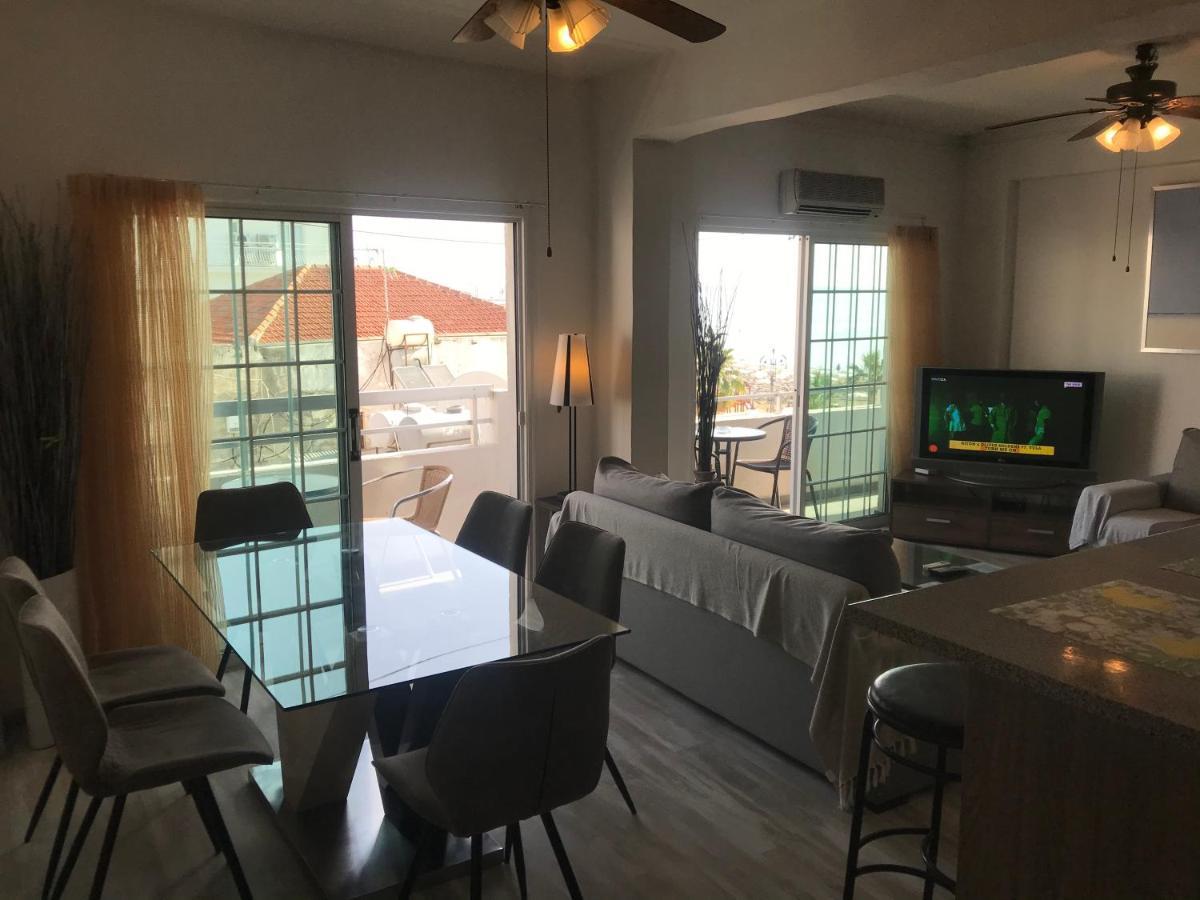 Panoramic Sea View Apartments Ларнака Екстериор снимка
